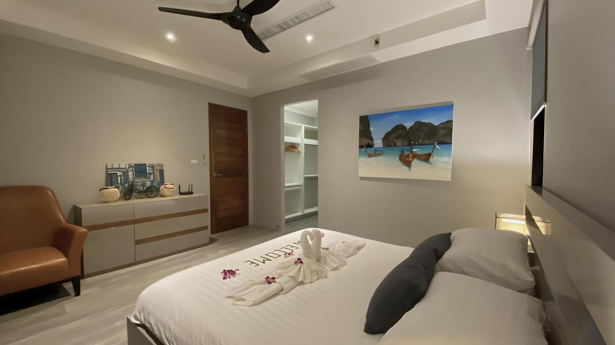 Twin Villas Seaview Kata 외부 사진