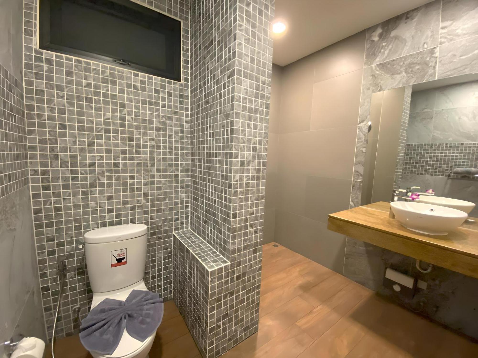 Twin Villas Seaview Kata 외부 사진