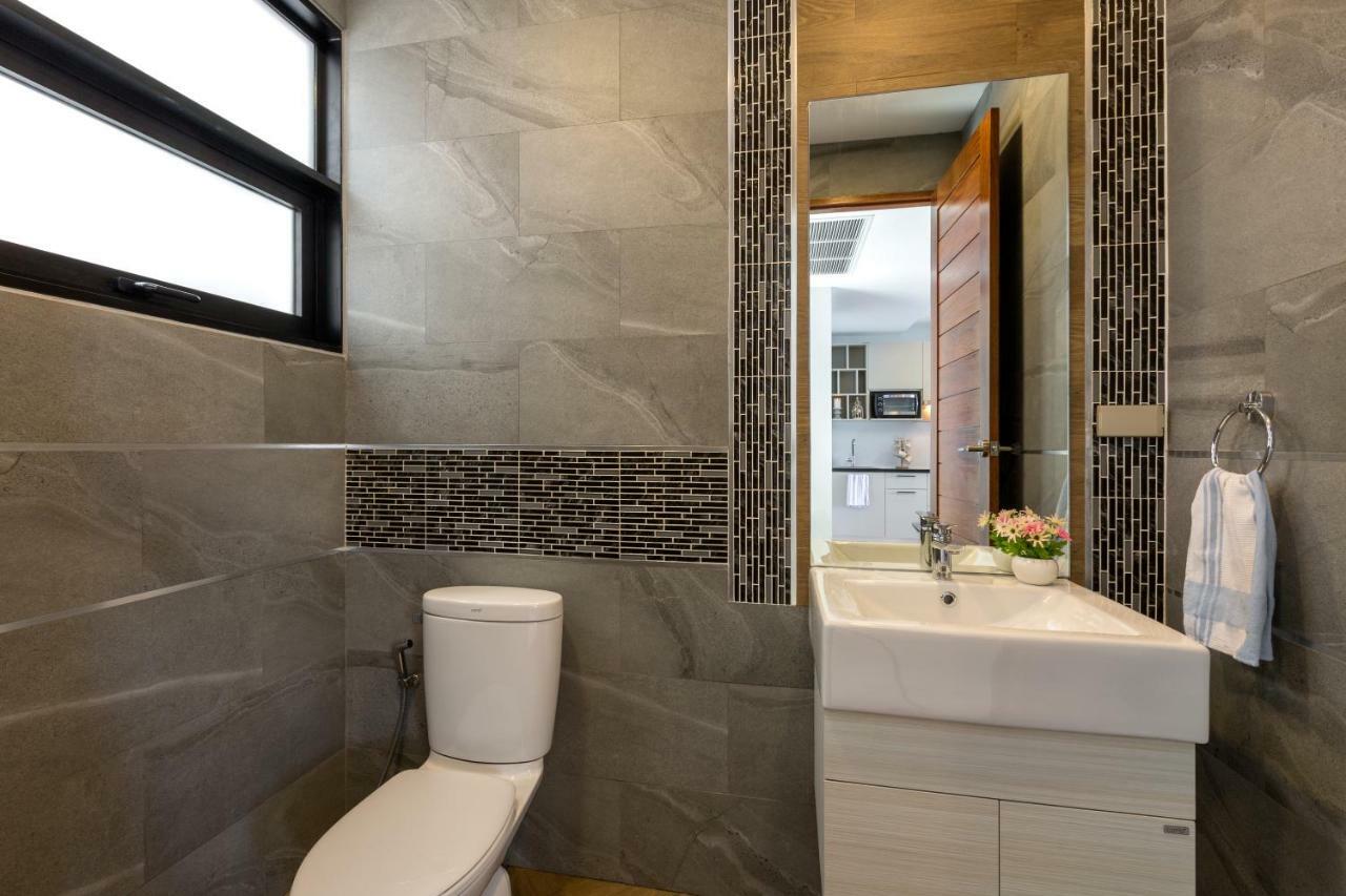 Twin Villas Seaview Kata 외부 사진